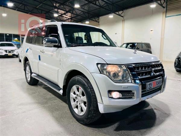 ميتسوبيشي باجيرو 2015 للبيع في العراق - النجف